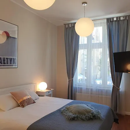 Apartament Z Balkonem I Parkingiem - Bohaterow Monte Cassino 42 Sopot
