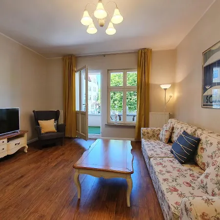 Appartement Apartament Z Balkonem I Parkingiem - Bohaterow Monte Cassino 42 Sopot